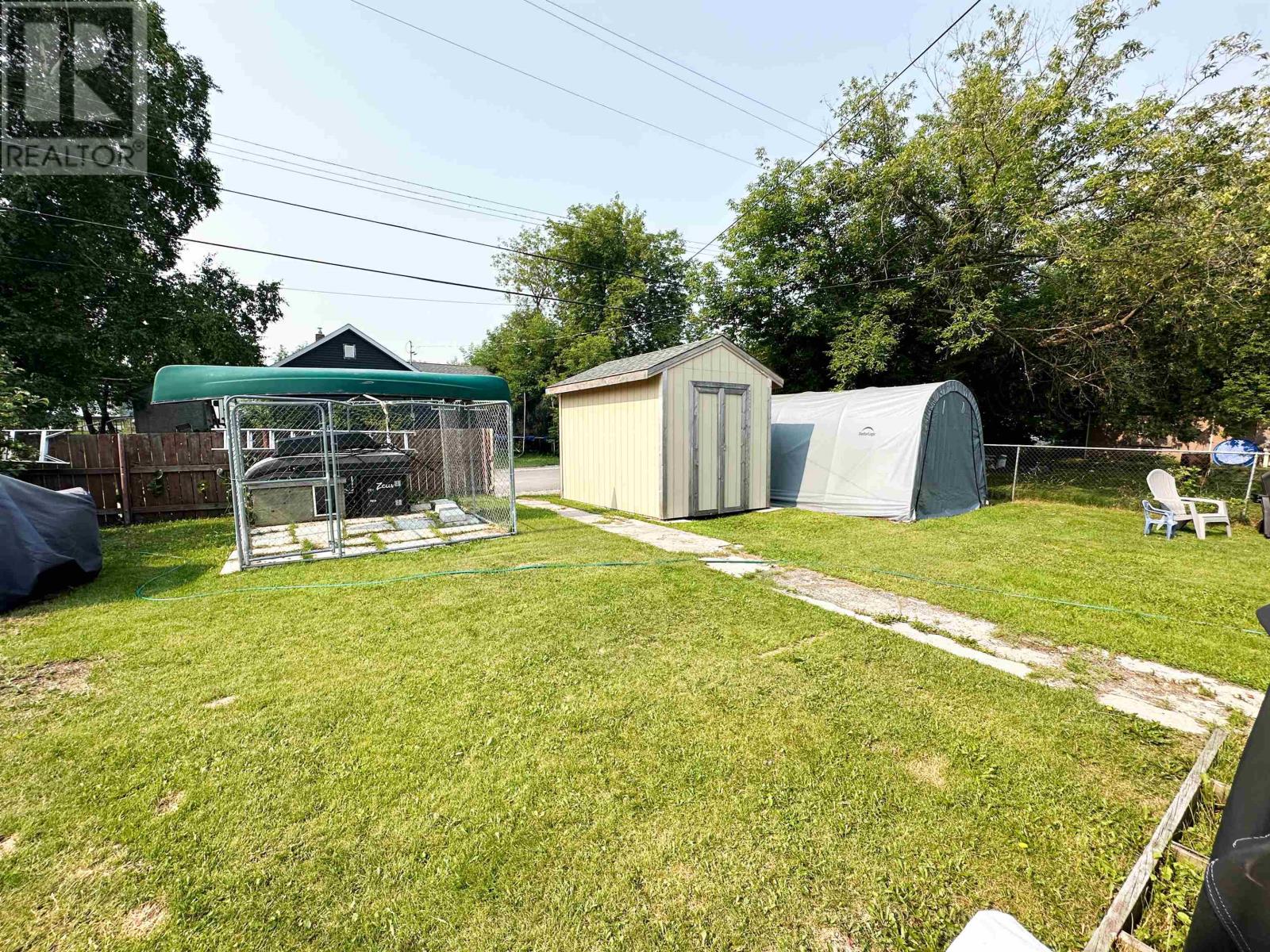 22 William St, Cochenour, Ontario  P0V 1L0 - Photo 16 - TB252351