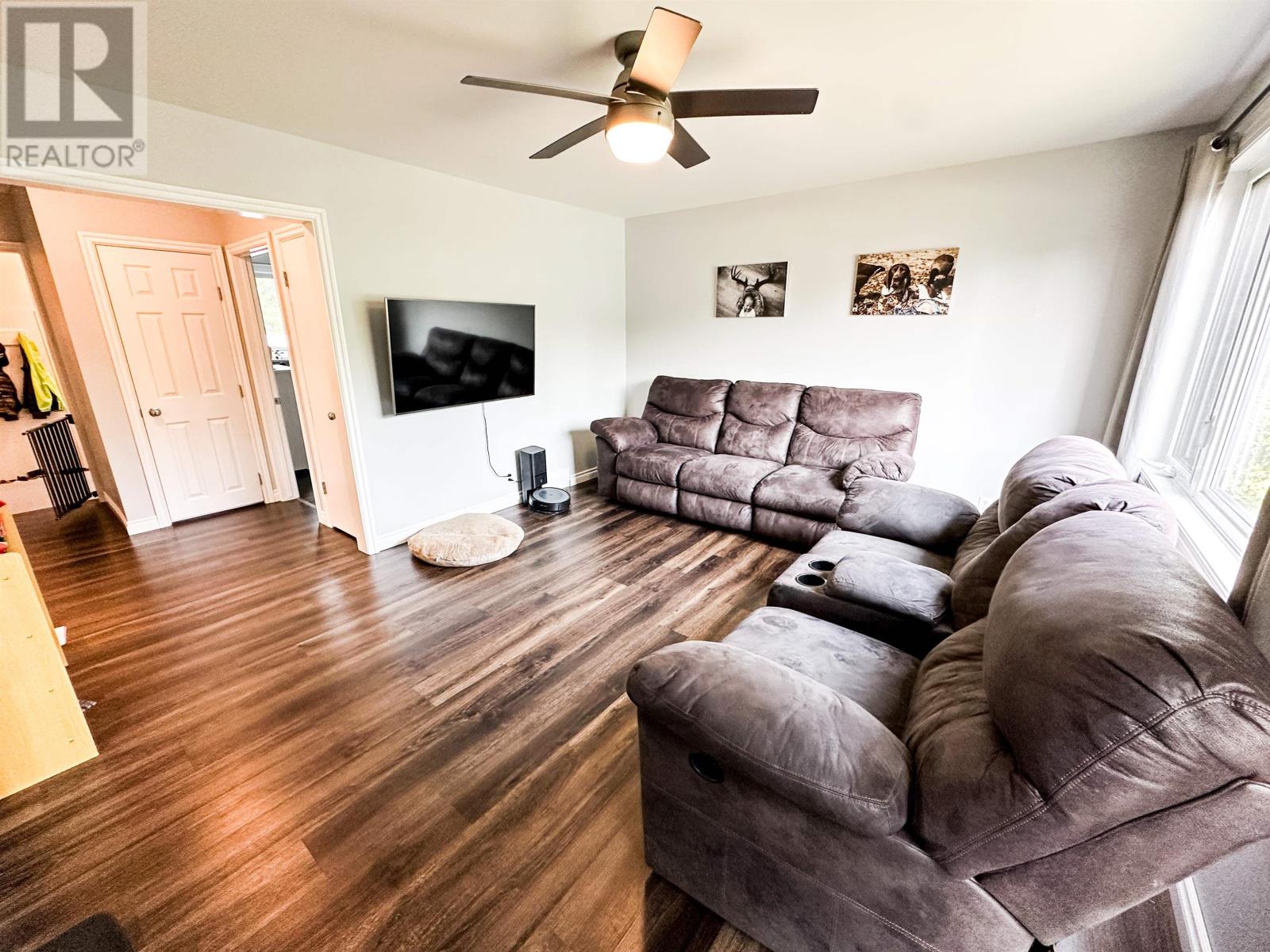 22 William St, Cochenour, Ontario  P0V 1L0 - Photo 3 - TB252351