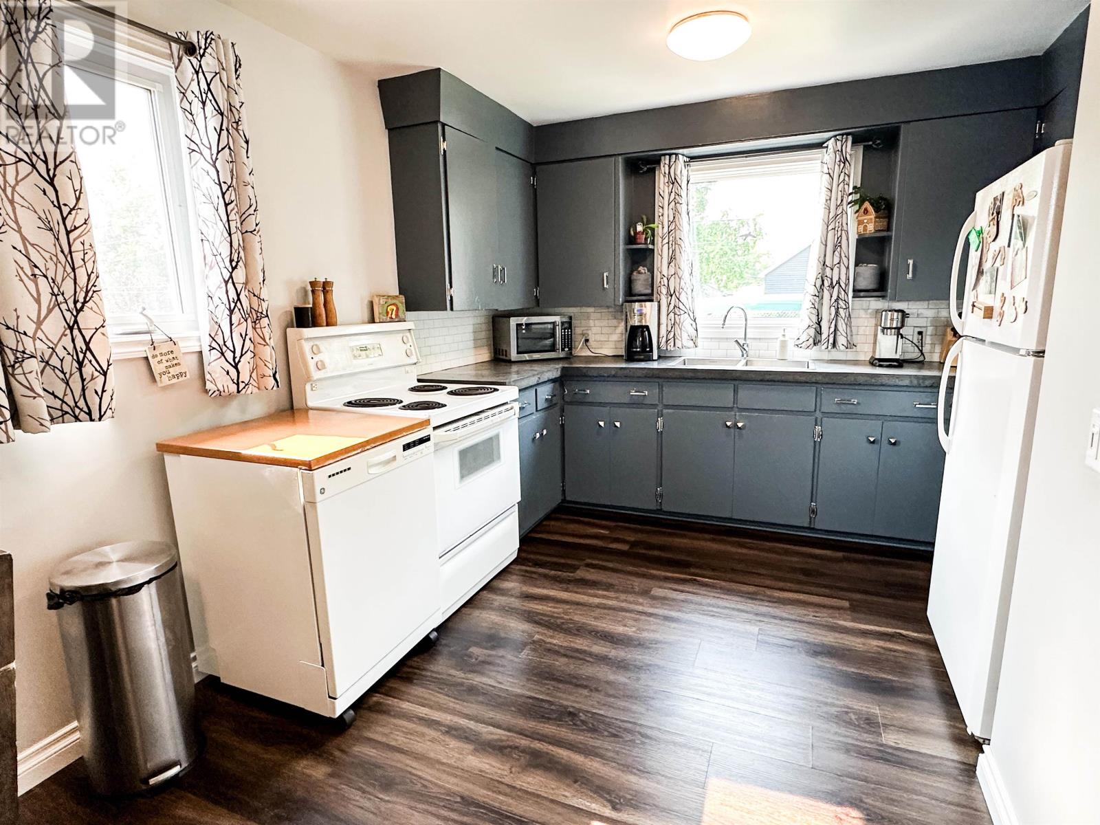 22 William St, Cochenour, Ontario  P0V 1L0 - Photo 7 - TB252351