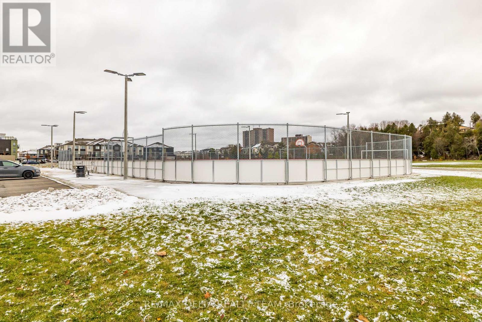 37 - 509 Ozawa Private, Ottawa, Ontario K1K 4Z8 - Photo 34 - X12555520