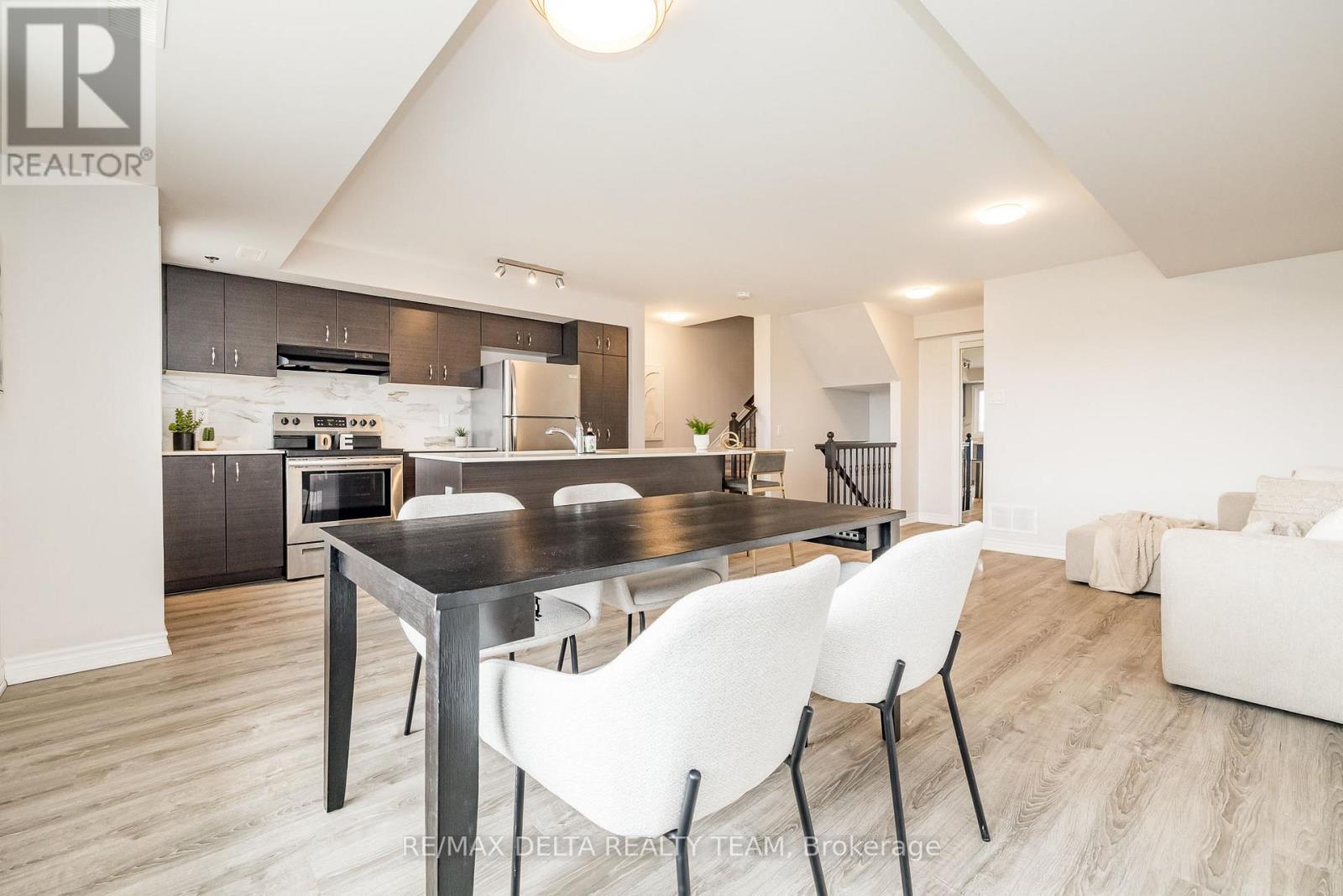 37 - 509 Ozawa Private, Ottawa, Ontario K1K 4Z8 - Photo 8 - X12555520