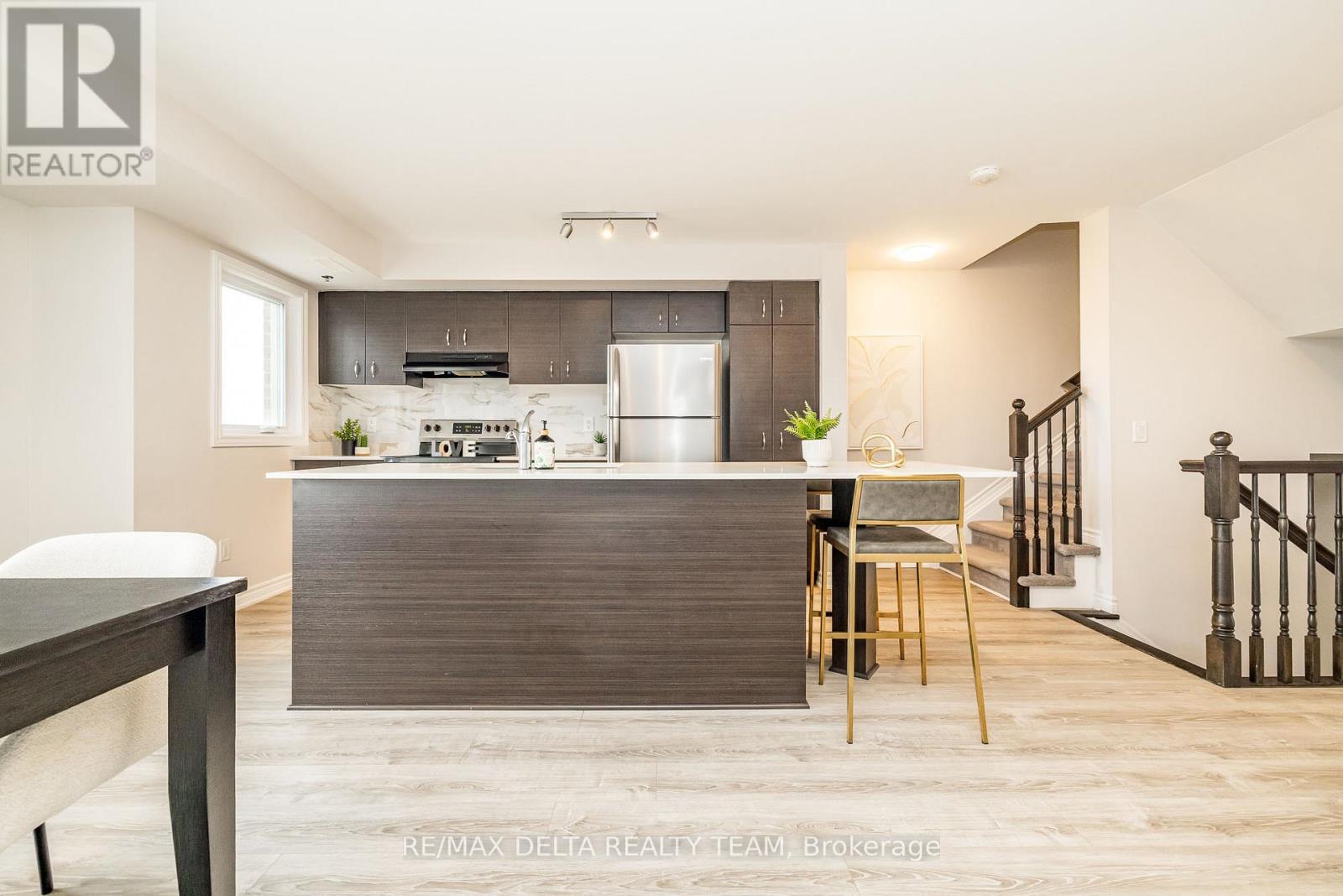 37 - 509 Ozawa Private, Ottawa, Ontario K1K 4Z8 - Photo 9 - X12555520