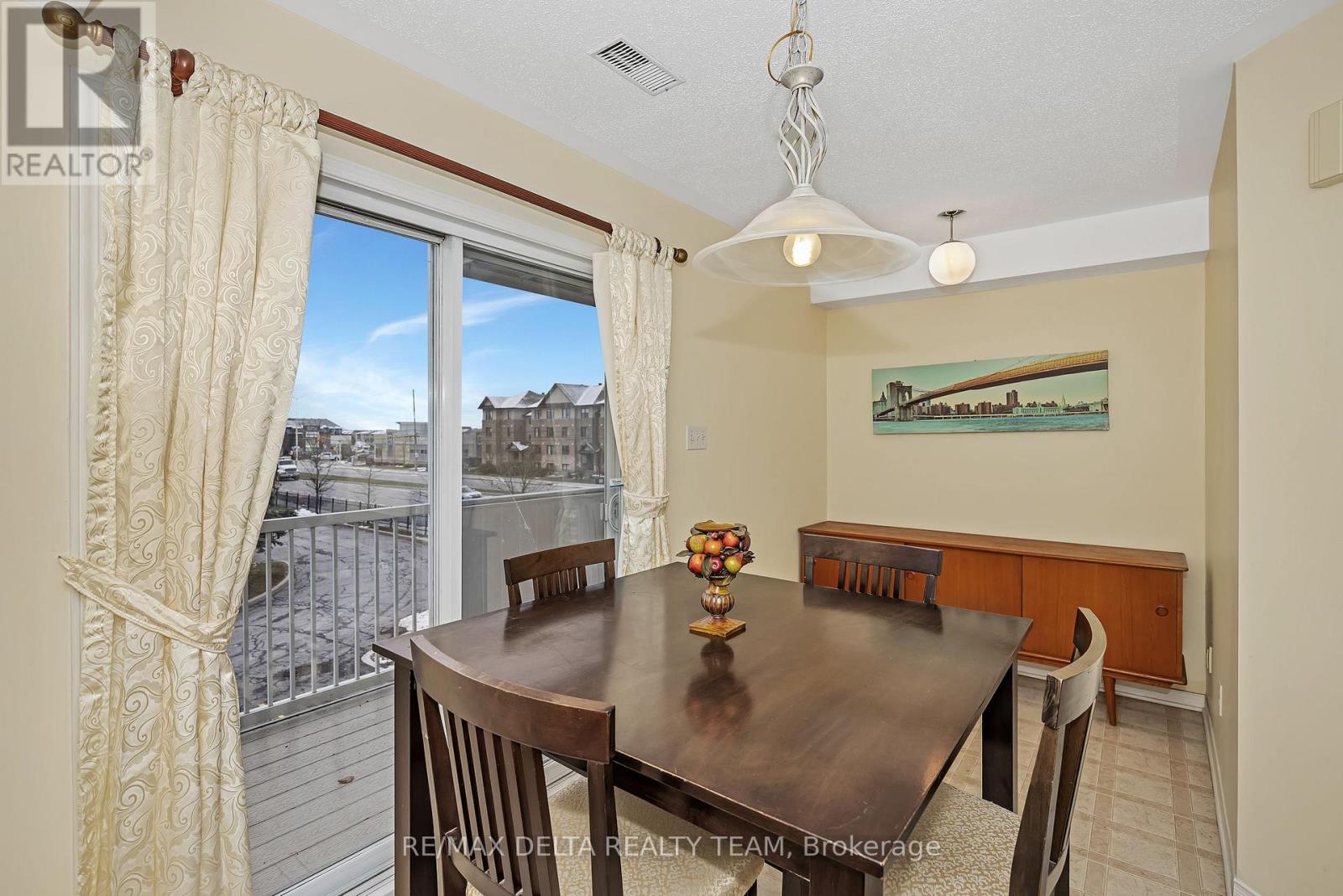 14 Lakepointe Drive, Ottawa, Ontario K4A 5E3 - Photo 11 - X12555530