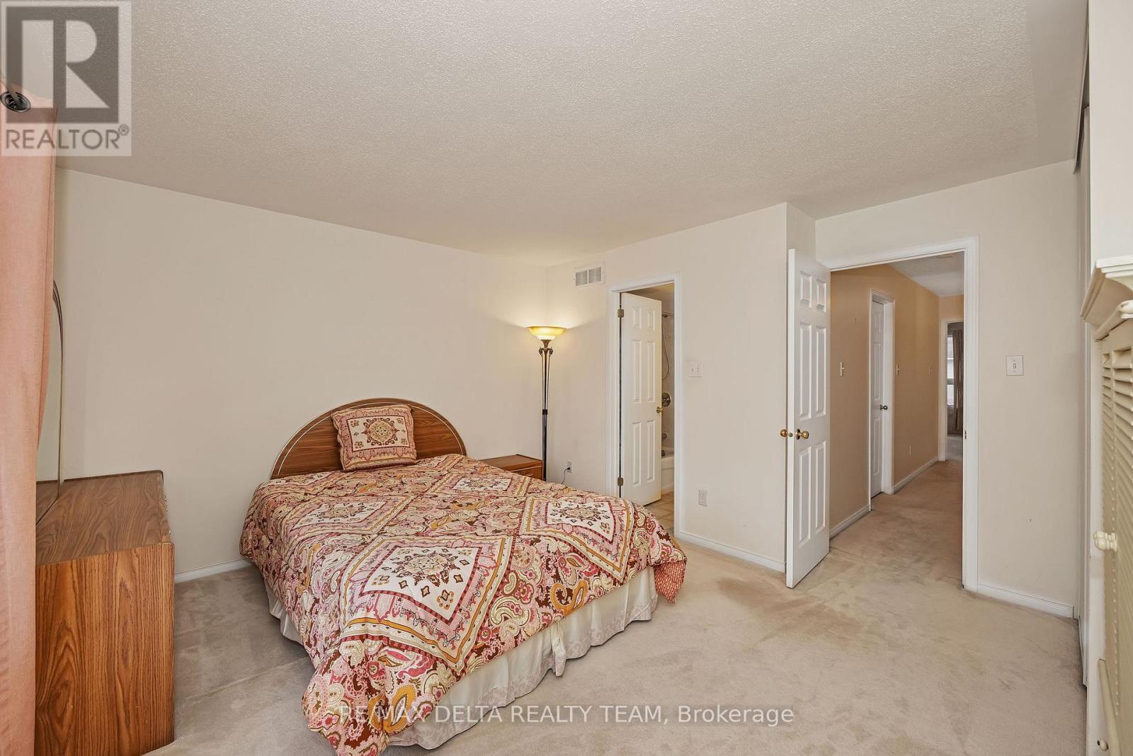 14 Lakepointe Drive, Ottawa, Ontario K4A 5E3 - Photo 21 - X12555530