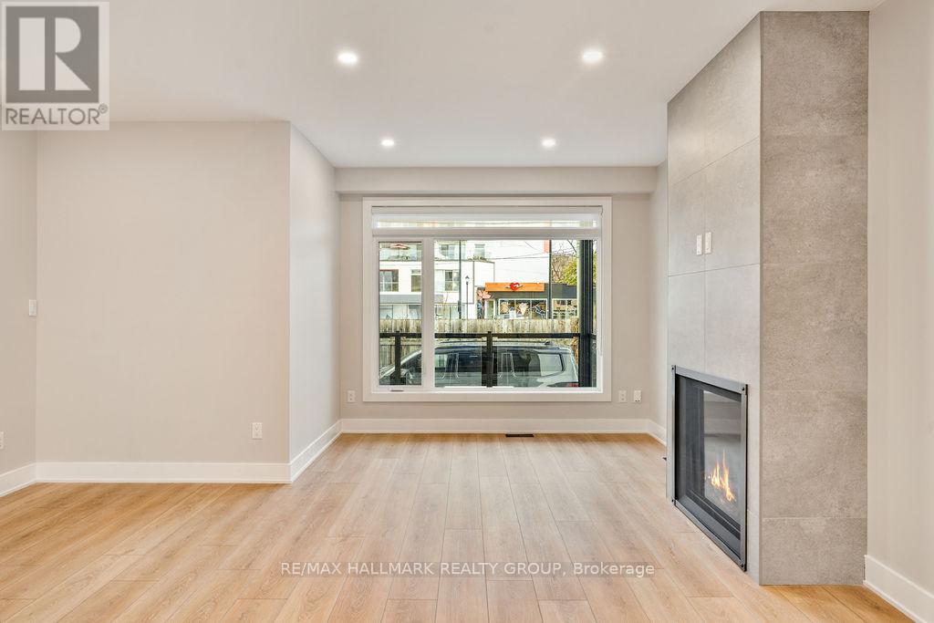 B - 72 Armstrong Street, Ottawa, Ontario  K1Y 2V7 - Photo 18 - X12555544