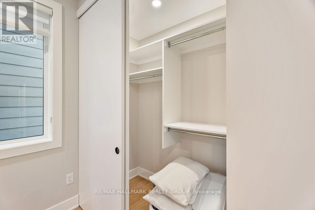 B - 72 Armstrong Street, Ottawa, Ontario  K1Y 2V7 - Photo 30 - X12555544