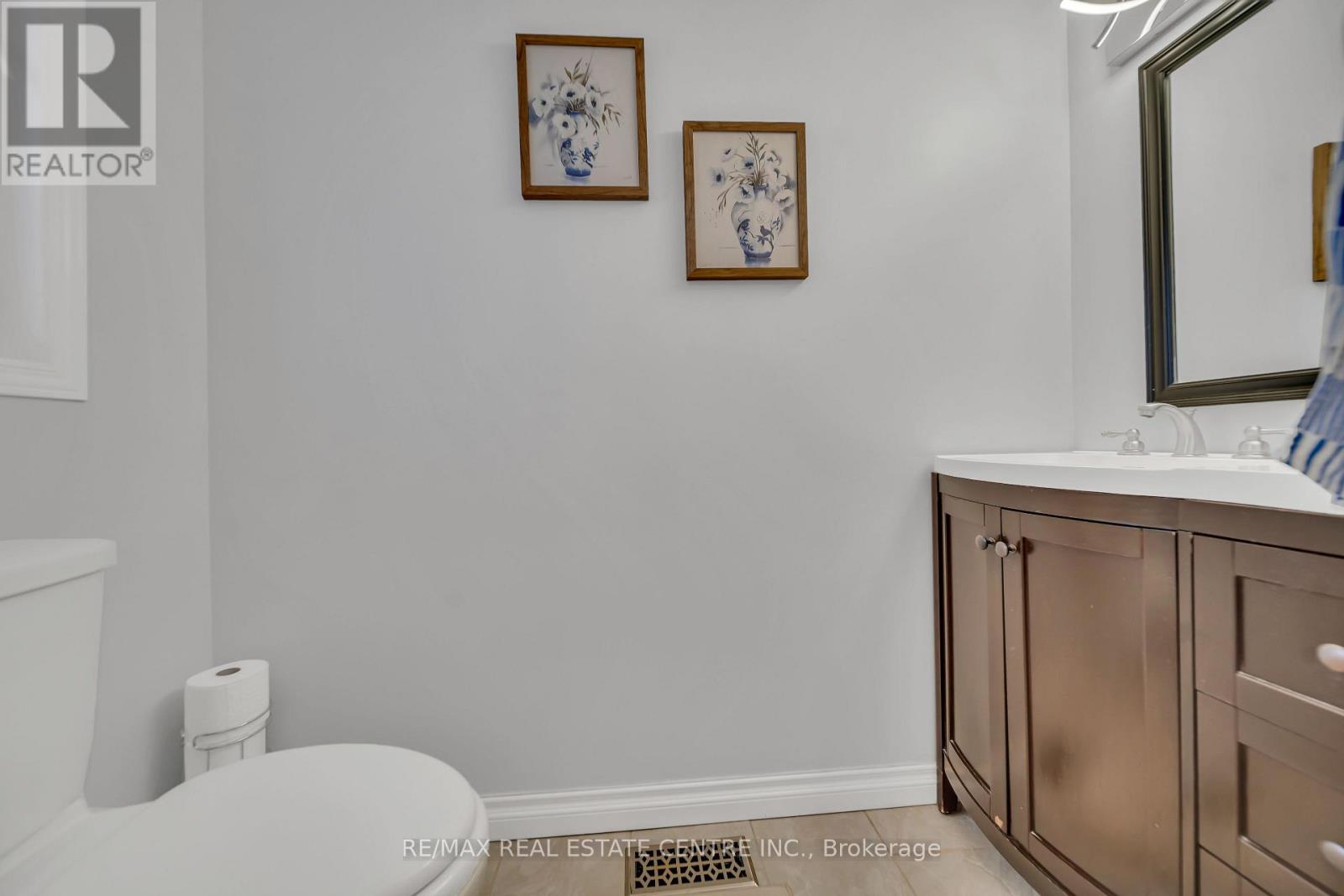 255 Prosperity Drive, Kitchener, Ontario  N2E 4B1 - Photo 16 - X12555166