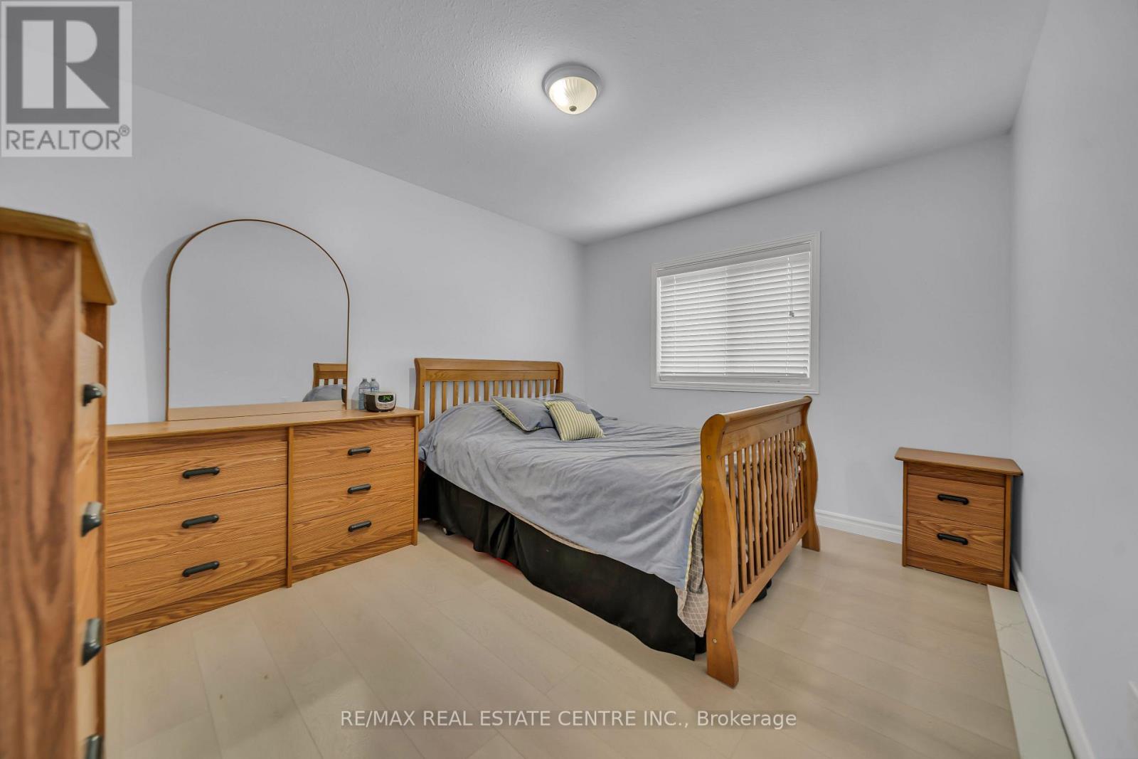 255 Prosperity Drive, Kitchener, Ontario  N2E 4B1 - Photo 19 - X12555166