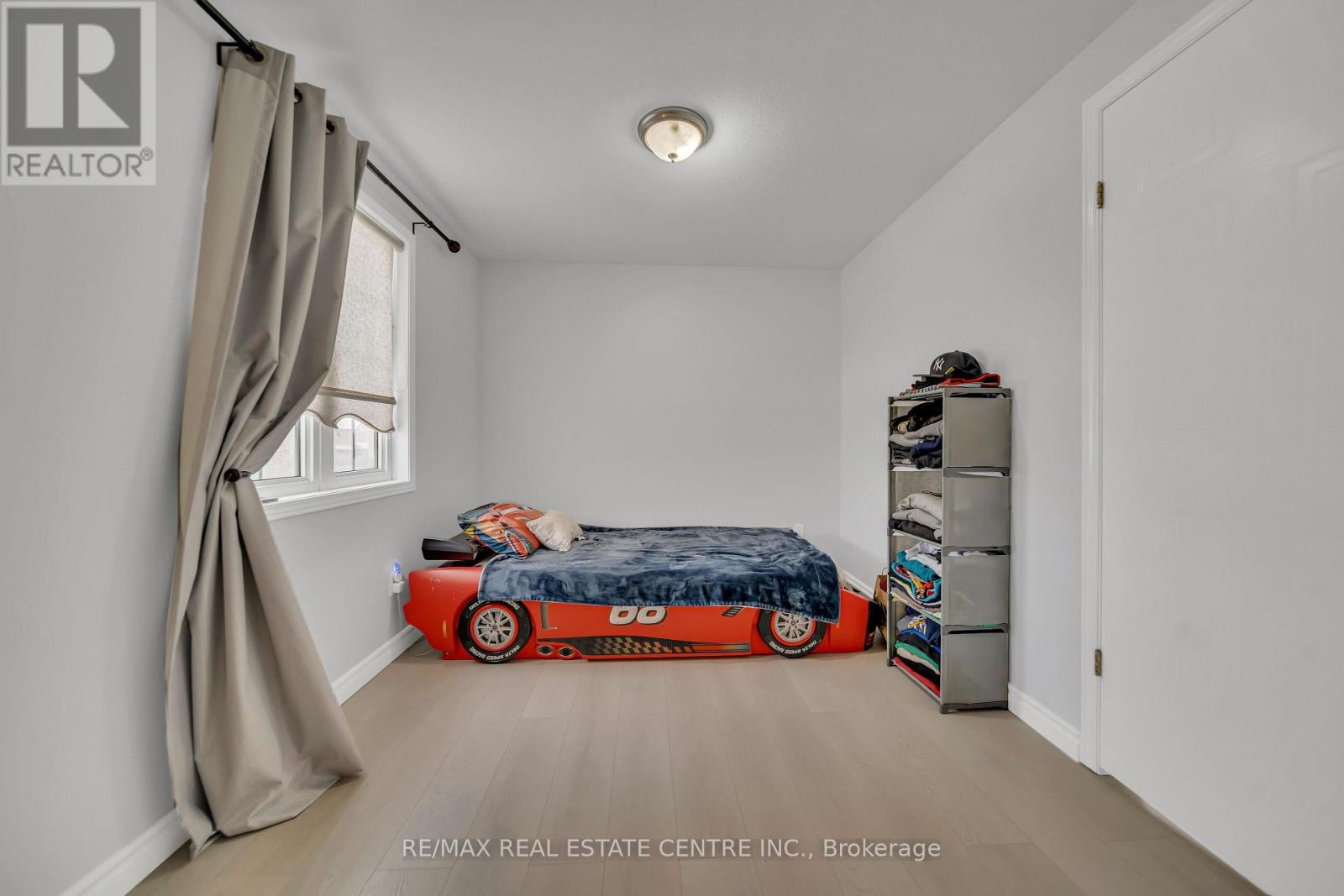 255 Prosperity Drive, Kitchener, Ontario  N2E 4B1 - Photo 23 - X12555166