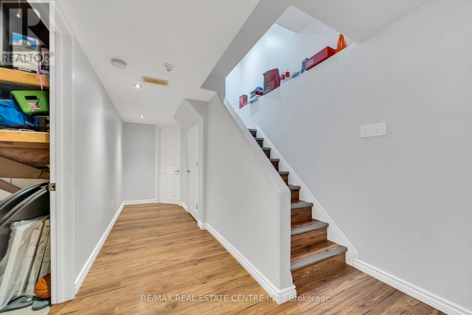 255 Prosperity Drive, Kitchener, Ontario  N2E 4B1 - Photo 27 - X12555166