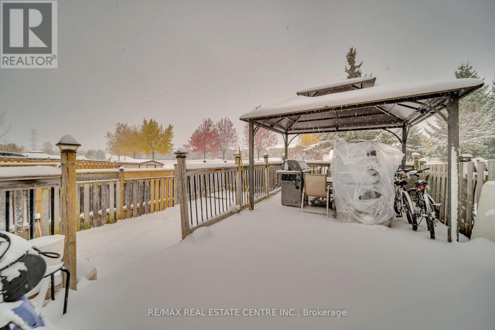 255 Prosperity Drive, Kitchener, Ontario  N2E 4B1 - Photo 32 - X12555166