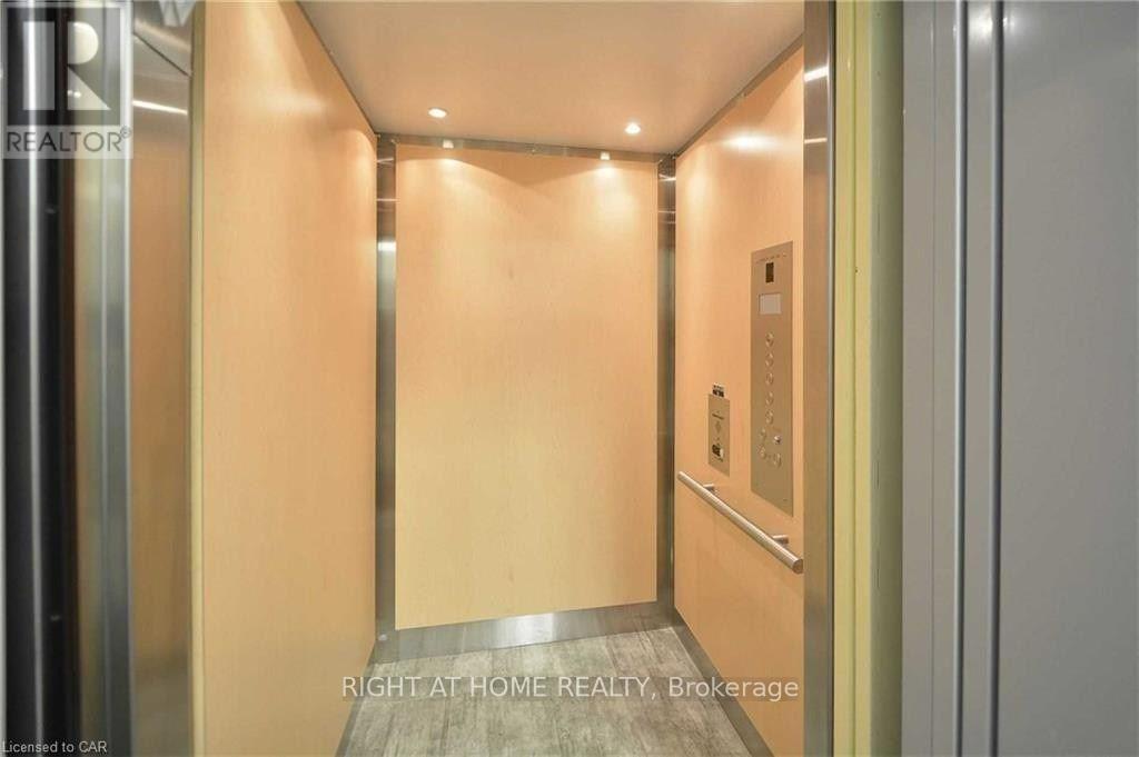 405 - 253 Albert Street, Waterloo, Ontario  N2L 3T7 - Photo 12 - X12555216