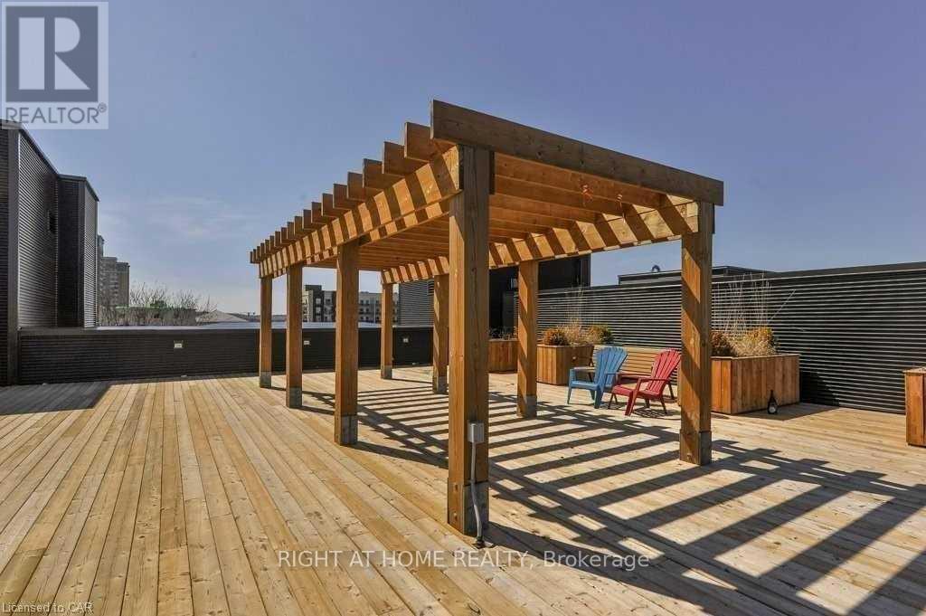 405 - 253 Albert Street, Waterloo, Ontario  N2L 3T7 - Photo 13 - X12555216