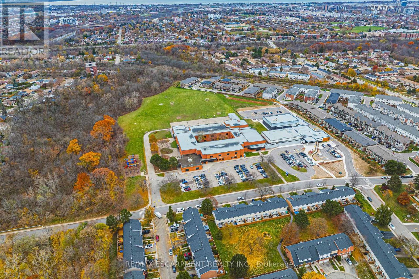 104 - 30 Harrisford Street, Hamilton, Ontario  L8K 6M9 - Photo 41 - X12555234