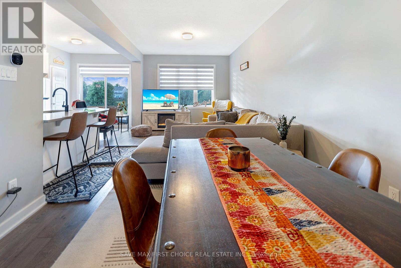 2070 Winsome Terrace, Ottawa, Ontario  K4A 5M9 - Photo 4 - X12555242