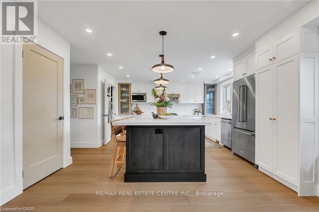 217 Jones Road, Hamilton, Ontario  L8E 5J4 - Photo 10 - X12555248