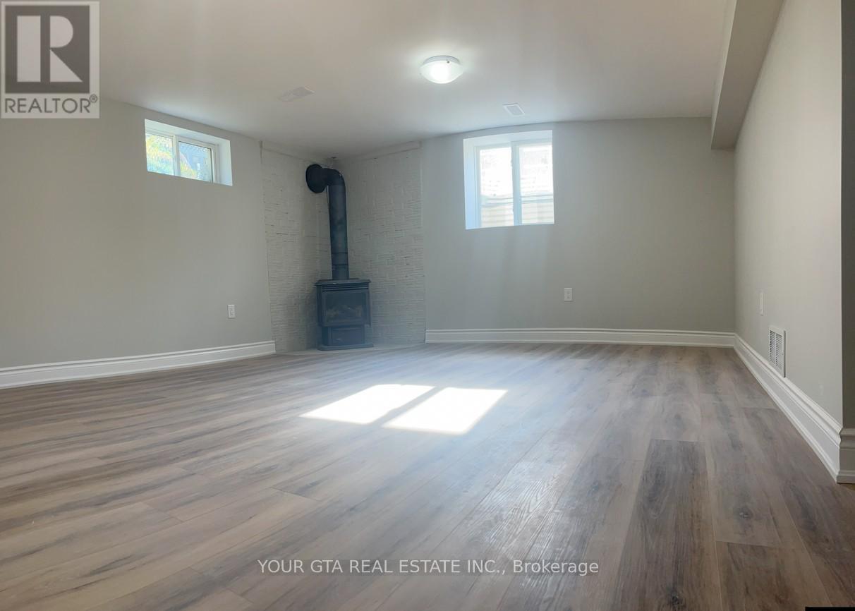 102 Massey Avenue, Kitchener, Ontario  N2C 1M5 - Photo 17 - X12555282