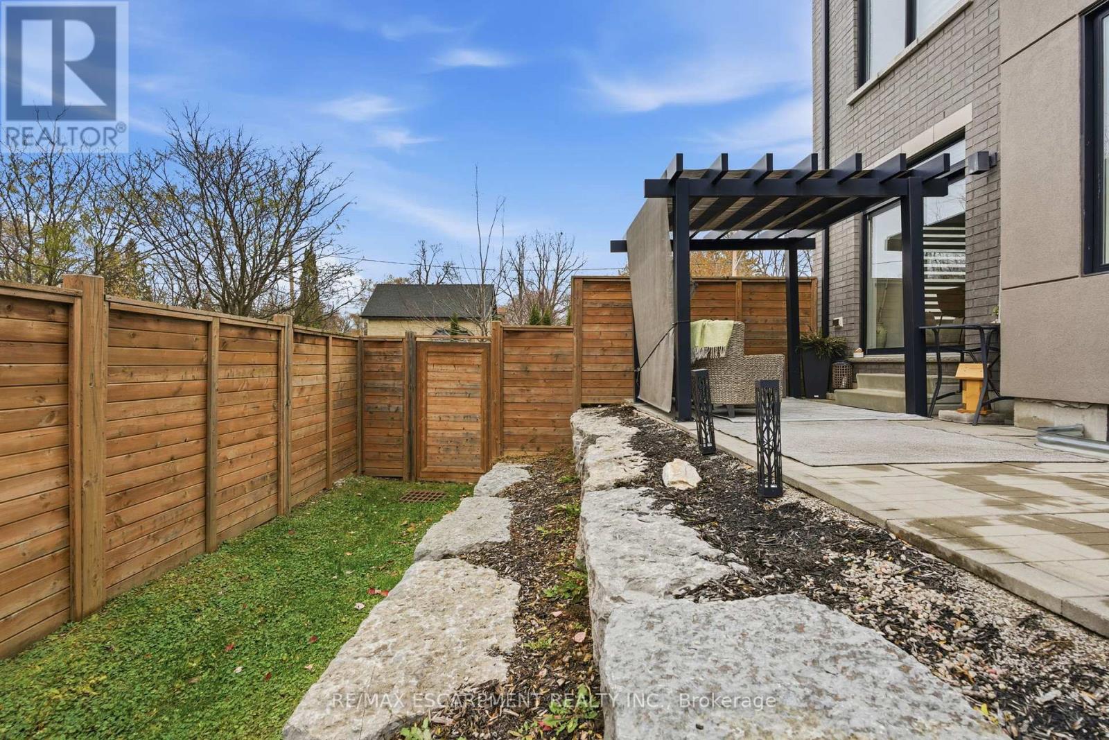 21 - 107 Concession Street, Cambridge, Ontario  N1R 2H2 - Photo 35 - X12555370