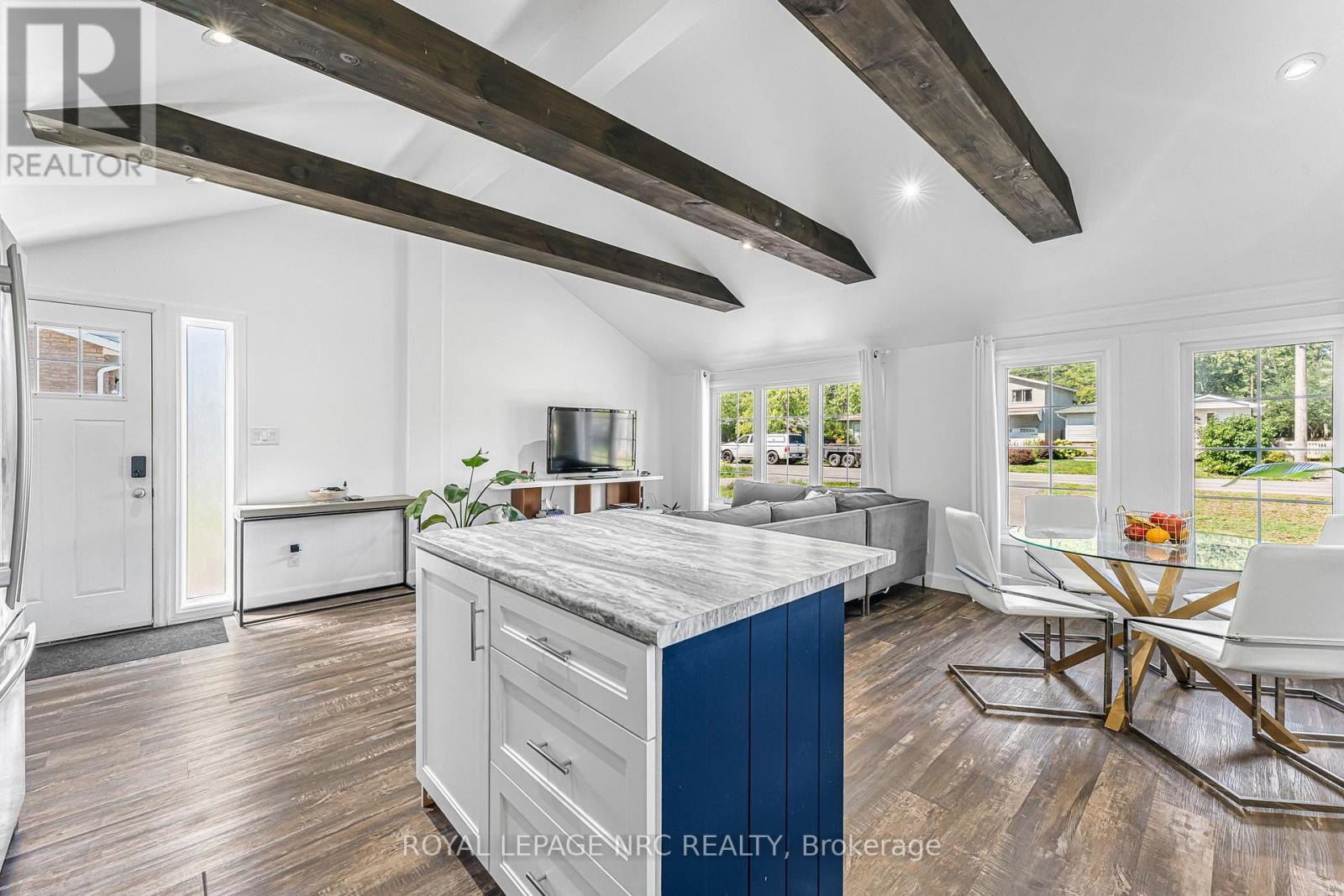 414 Washington Road, Fort Erie, Ontario  L2A 4K4 - Photo 12 - X12555498