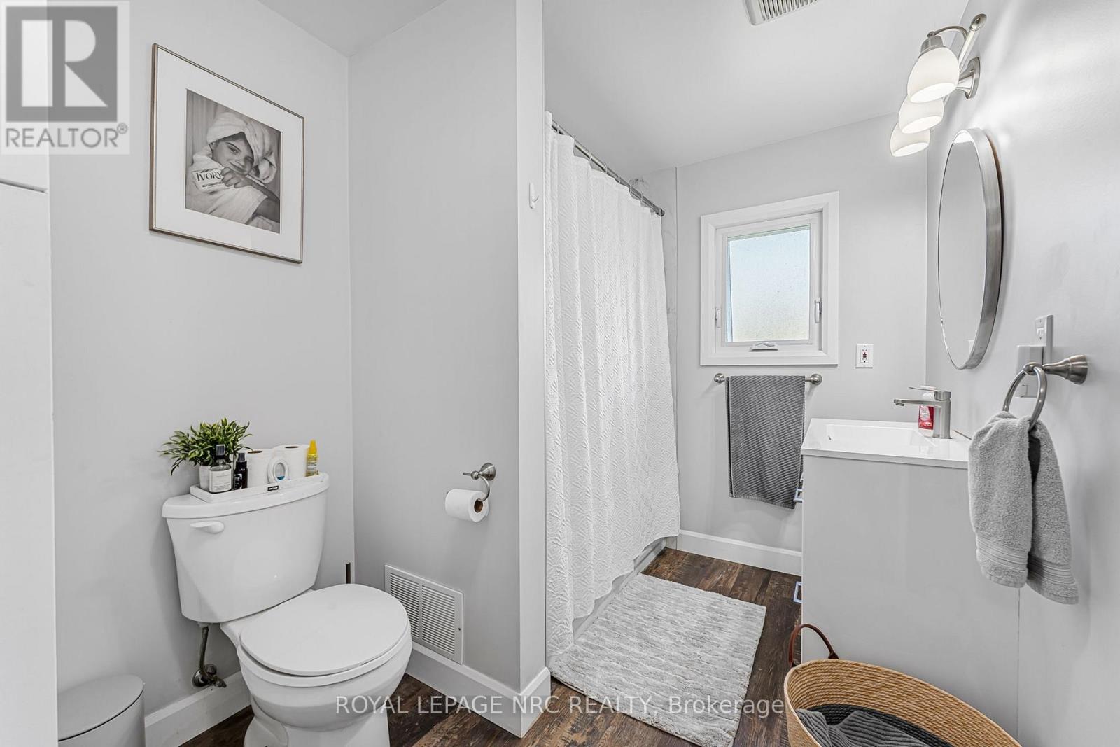 414 Washington Road, Fort Erie, Ontario  L2A 4K4 - Photo 20 - X12555498