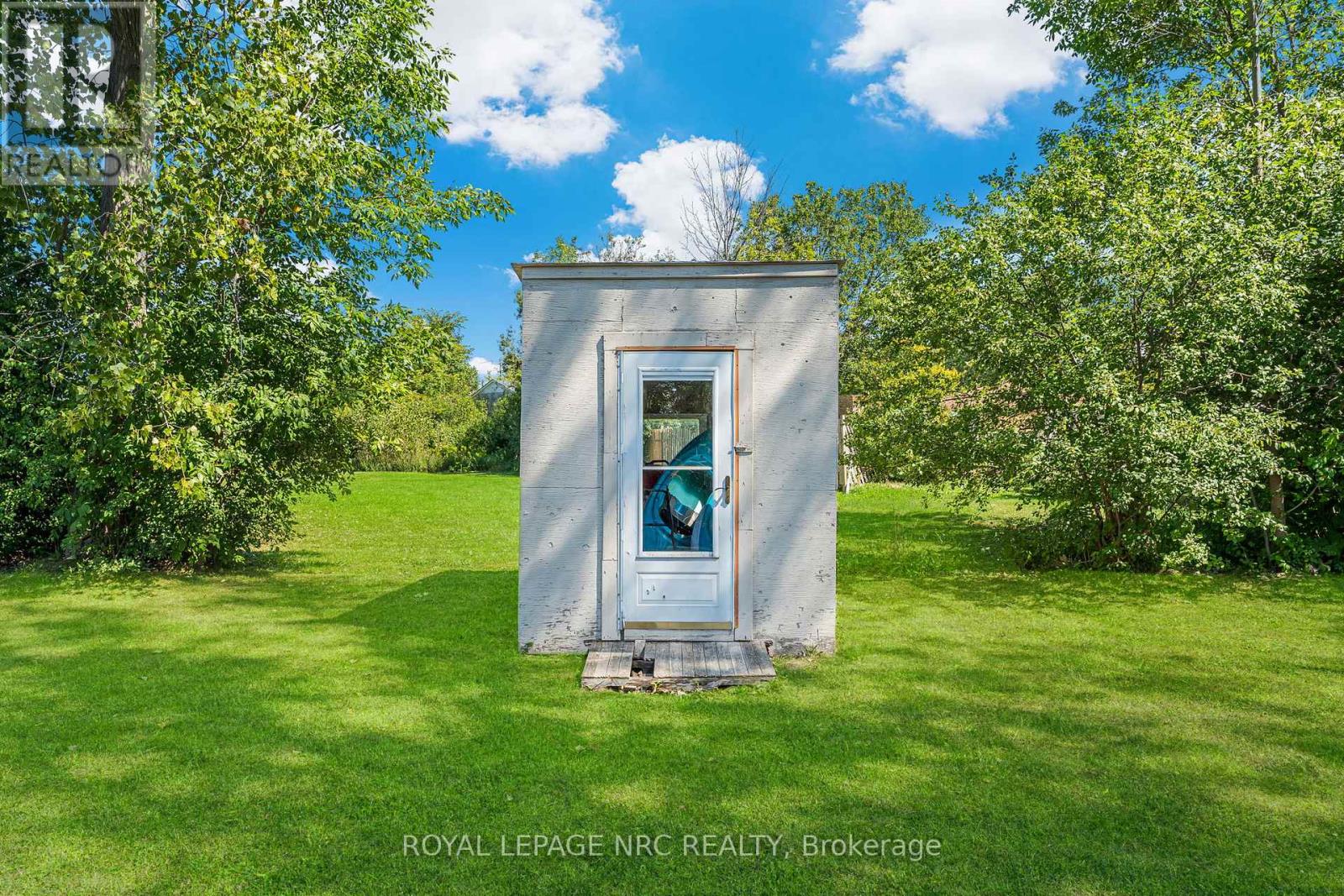 414 Washington Road, Fort Erie, Ontario  L2A 4K4 - Photo 30 - X12555498