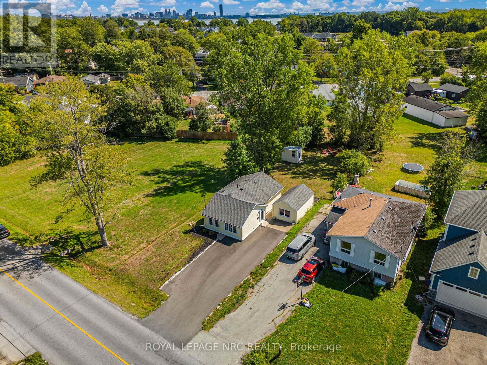 414 Washington Road, Fort Erie, Ontario  L2A 4K4 - Photo 33 - X12555498