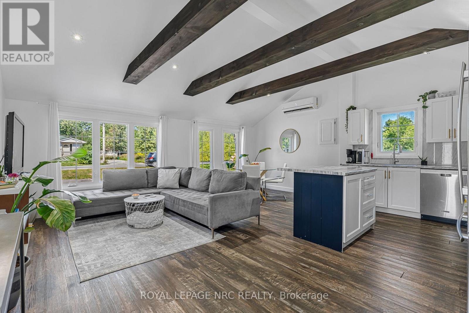 414 Washington Road, Fort Erie, Ontario  L2A 4K4 - Photo 7 - X12555498