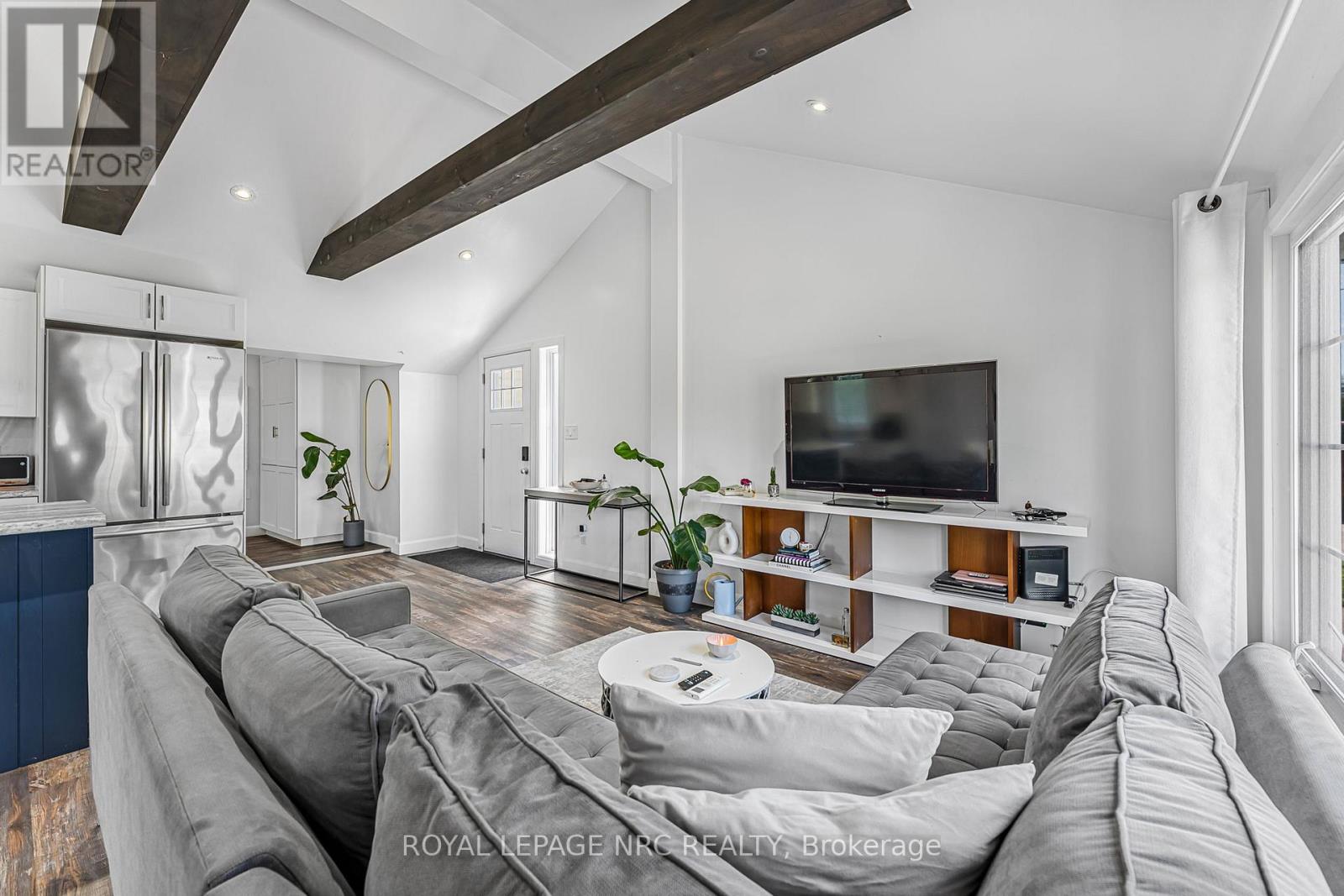 414 Washington Road, Fort Erie, Ontario  L2A 4K4 - Photo 8 - X12555498