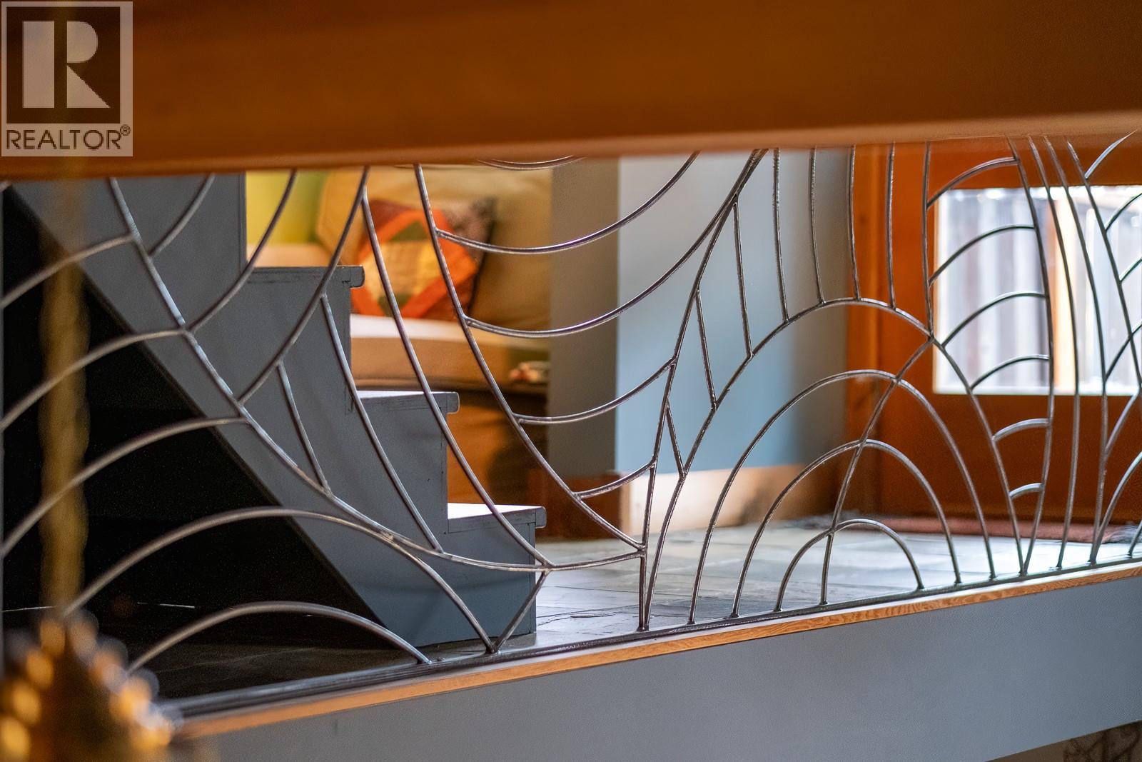 2075 Thompson Avenue, Rossland, British Columbia  V0G 1Y0 - Photo 68 - 10367444