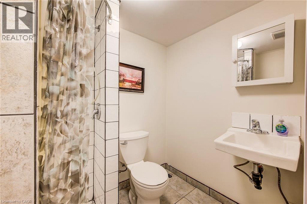 62 Ann Street, Kitchener, Ontario  N2B 1X9 - Photo 34 - 40787578