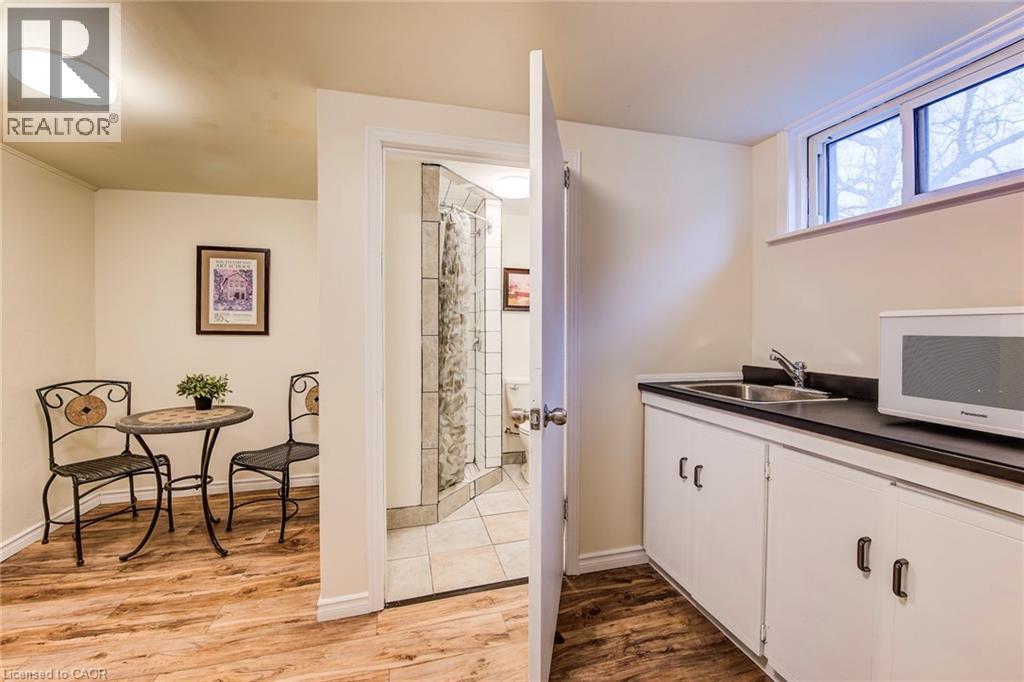 62 Ann Street, Kitchener, Ontario  N2B 1X9 - Photo 35 - 40787578