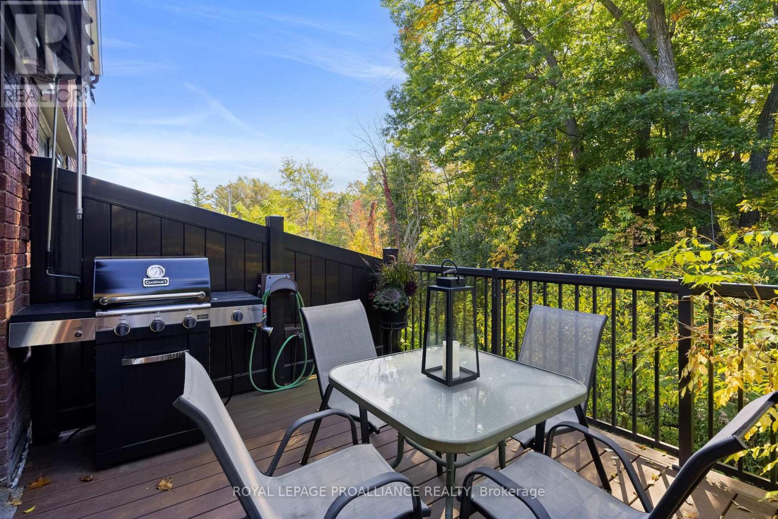 35 Country Club Place, Brockville, Ontario  K6V 6T6 - Photo 21 - X12555470