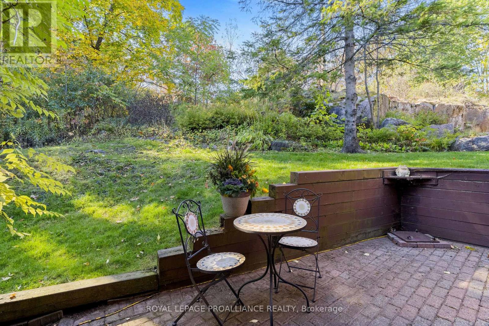 35 Country Club Place, Brockville, Ontario  K6V 6T6 - Photo 43 - X12555470