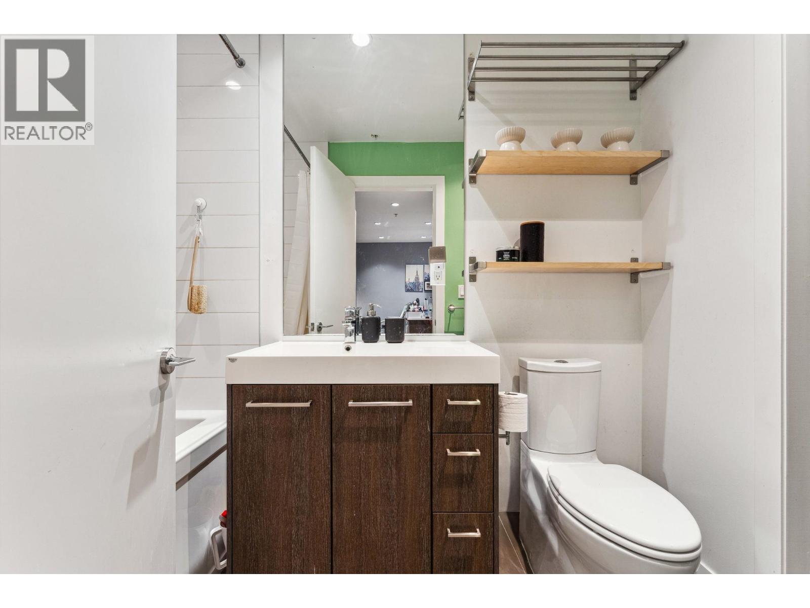 002 9060 University Crescent, Burnaby, British Columbia  V5A 0E1 - Photo 11 - R3051434