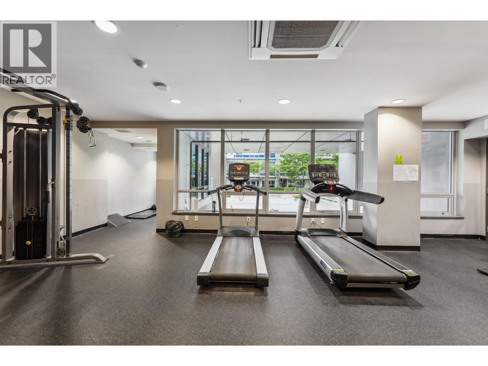 002 9060 University Crescent, Burnaby, British Columbia  V5A 0E1 - Photo 18 - R3051434