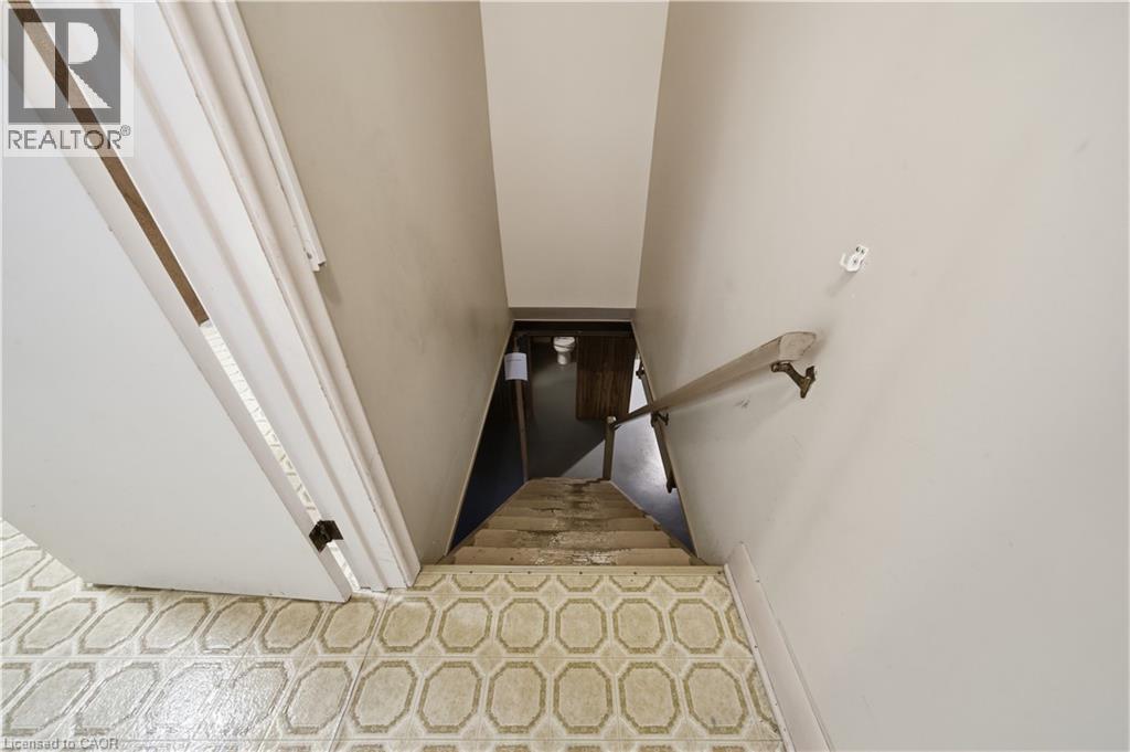 8 Fawell Avenue, St. Catharines, Ontario  L2S 2V4 - Photo 25 - 40788400