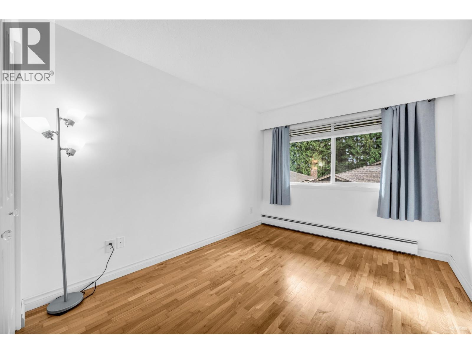 704 555 W 28th Street, North Vancouver, British Columbia  V7N 2J7 - Photo 8 - R3068274