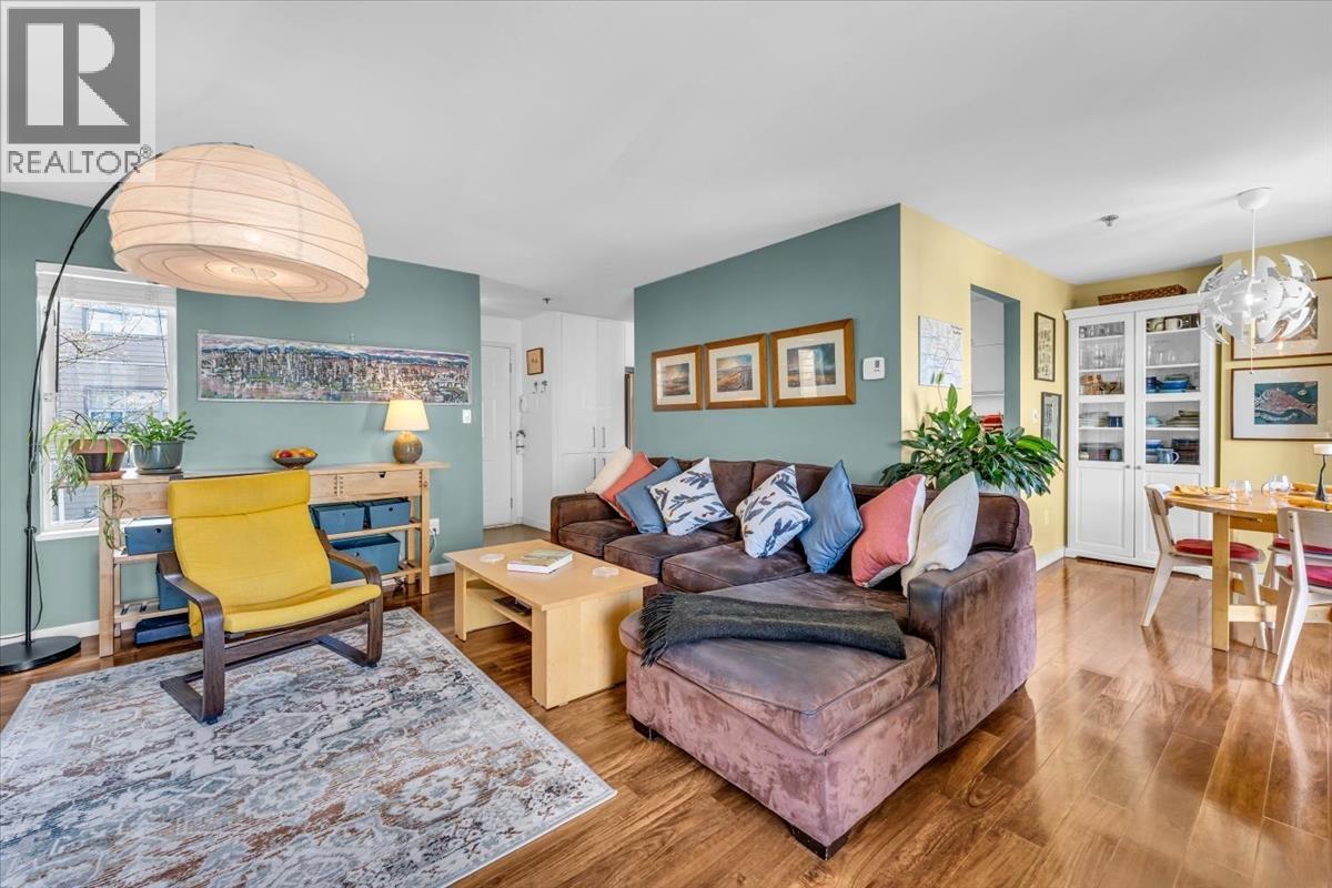 303 966 W 14th Avenue, Vancouver, British Columbia  V5Z 1R4 - Photo 2 - R3068278