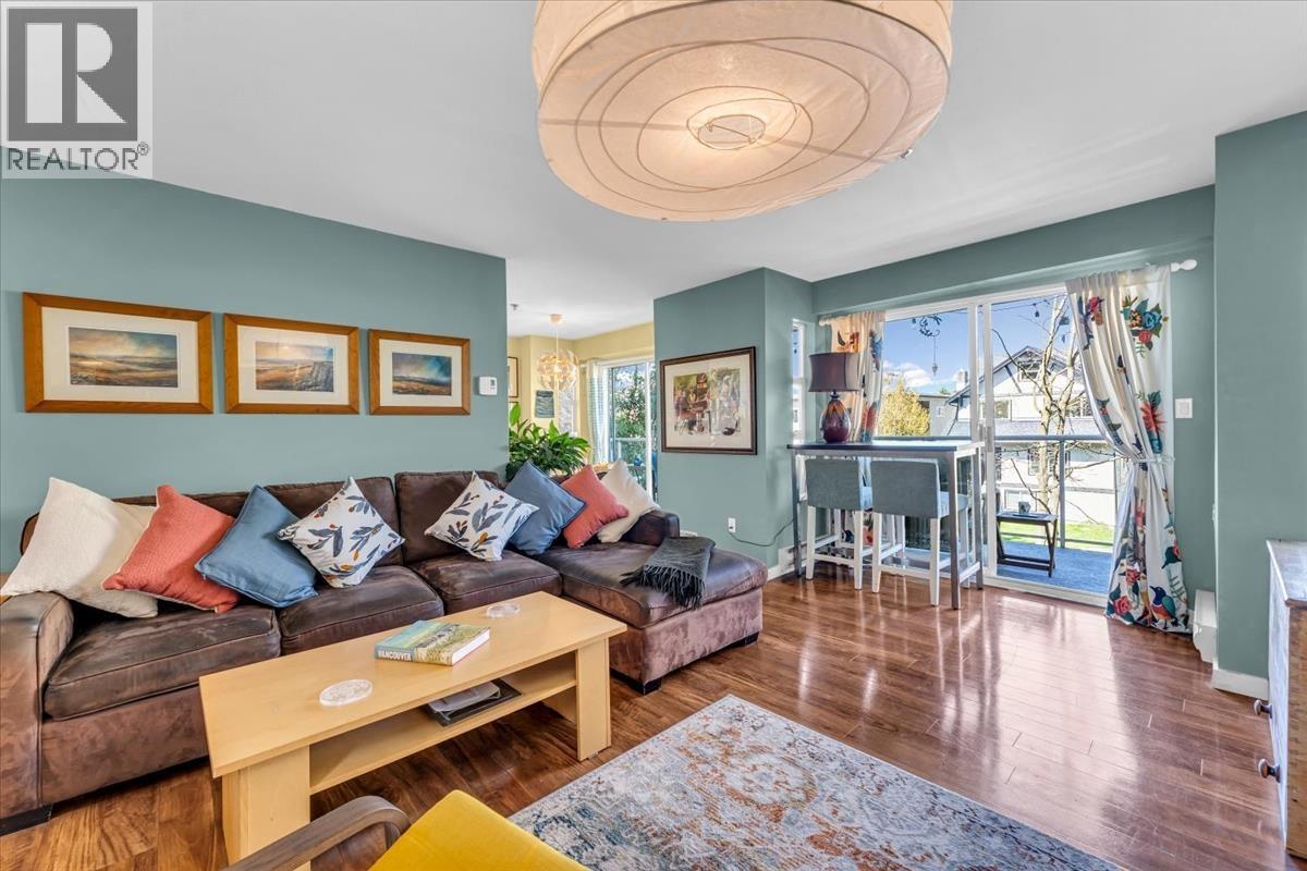 303 966 W 14th Avenue, Vancouver, British Columbia  V5Z 1R4 - Photo 3 - R3068278