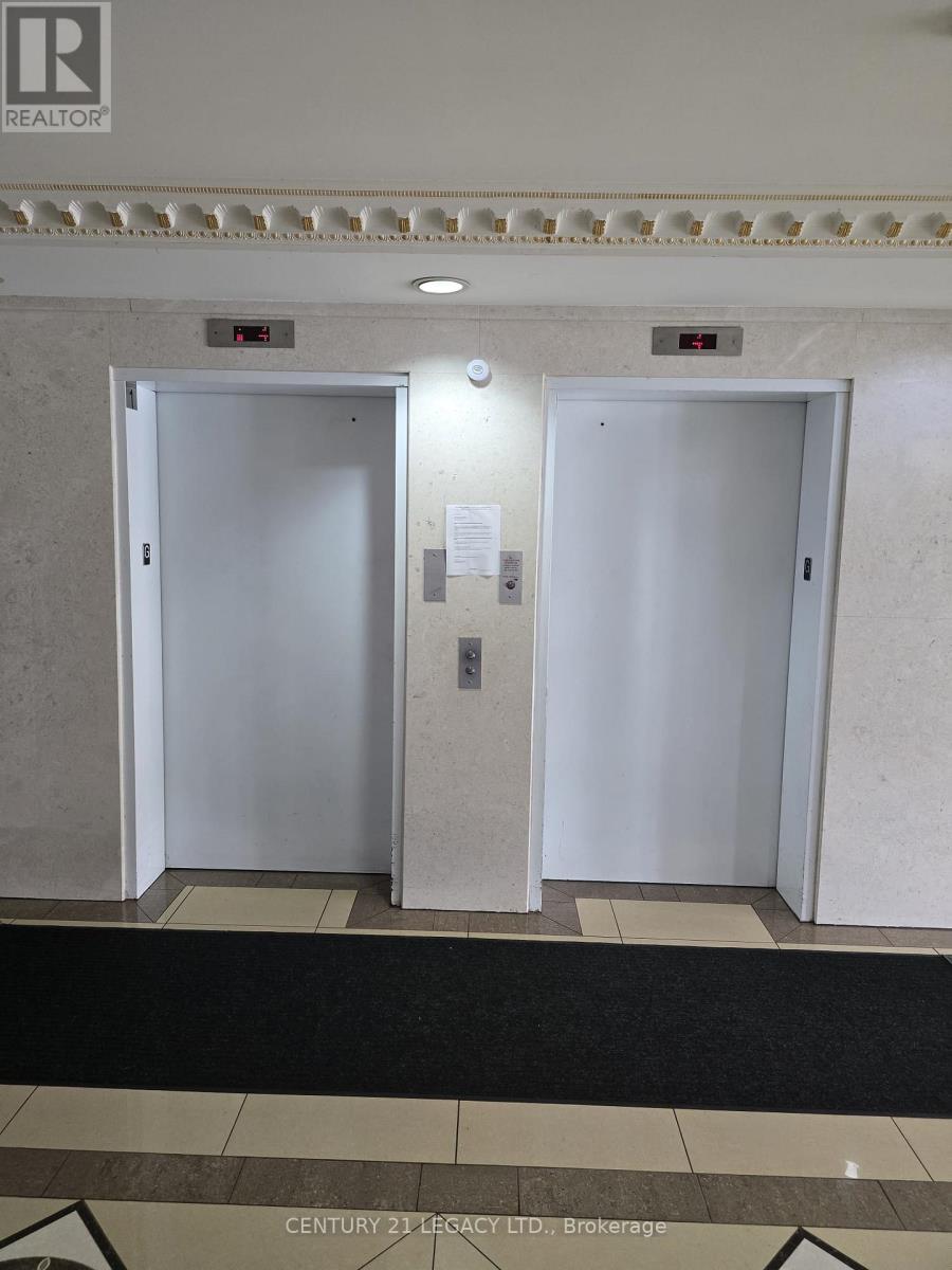 306 - 7405 Goreway Drive, Mississauga, Ontario L4T 0A3 - Photo 5 - W12532352