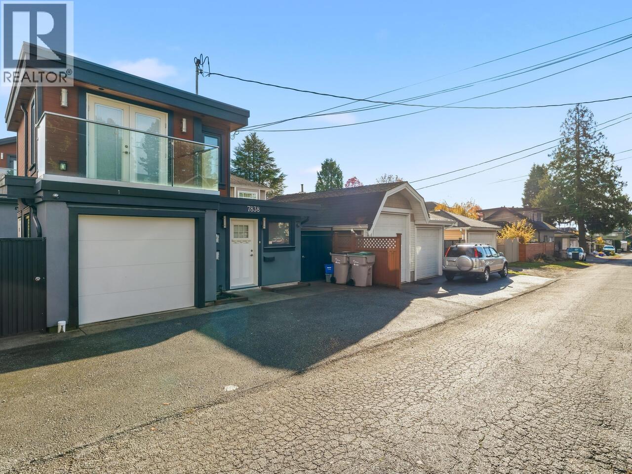 7963 Montcalm Street, Vancouver, British Columbia  V6P 4P2 - Photo 8 - R3068270