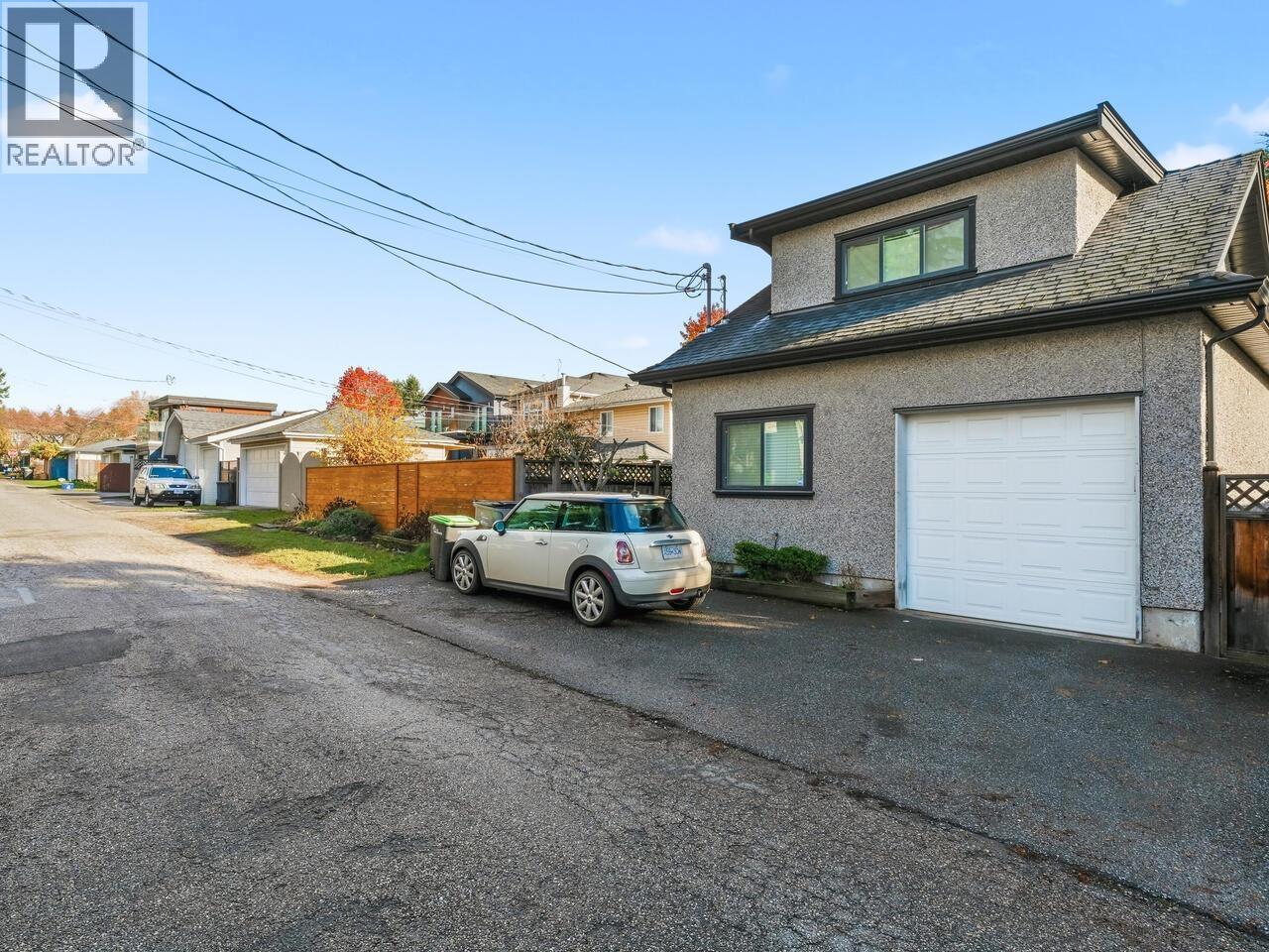 7963 Montcalm Street, Vancouver, British Columbia  V6P 4P2 - Photo 9 - R3068270