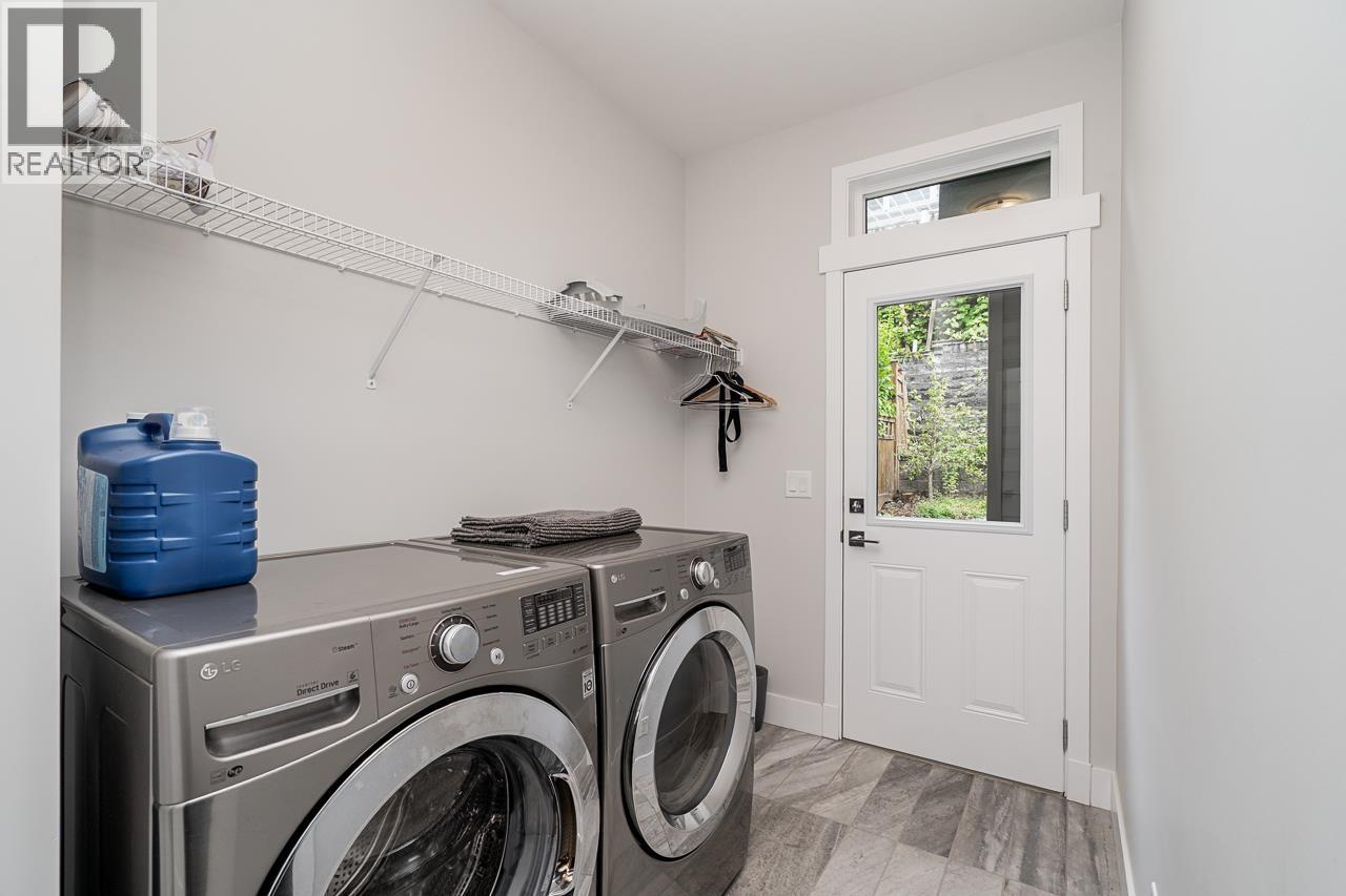 3511 Bishop Place, Coquitlam, British Columbia V3E 0K2 - Photo 19 - R3068299