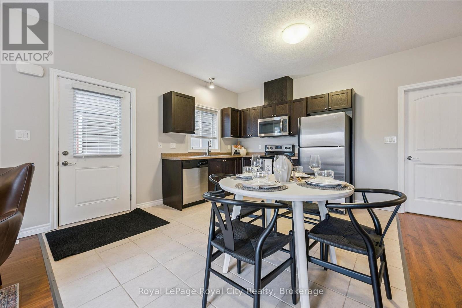 470 Elora Street, Centre Wellington, Ontario  N1M 1Y8 - Photo 6 - X12388768