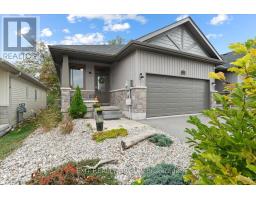 35 LEDGEROCK COURT, Quinte West, Ontario