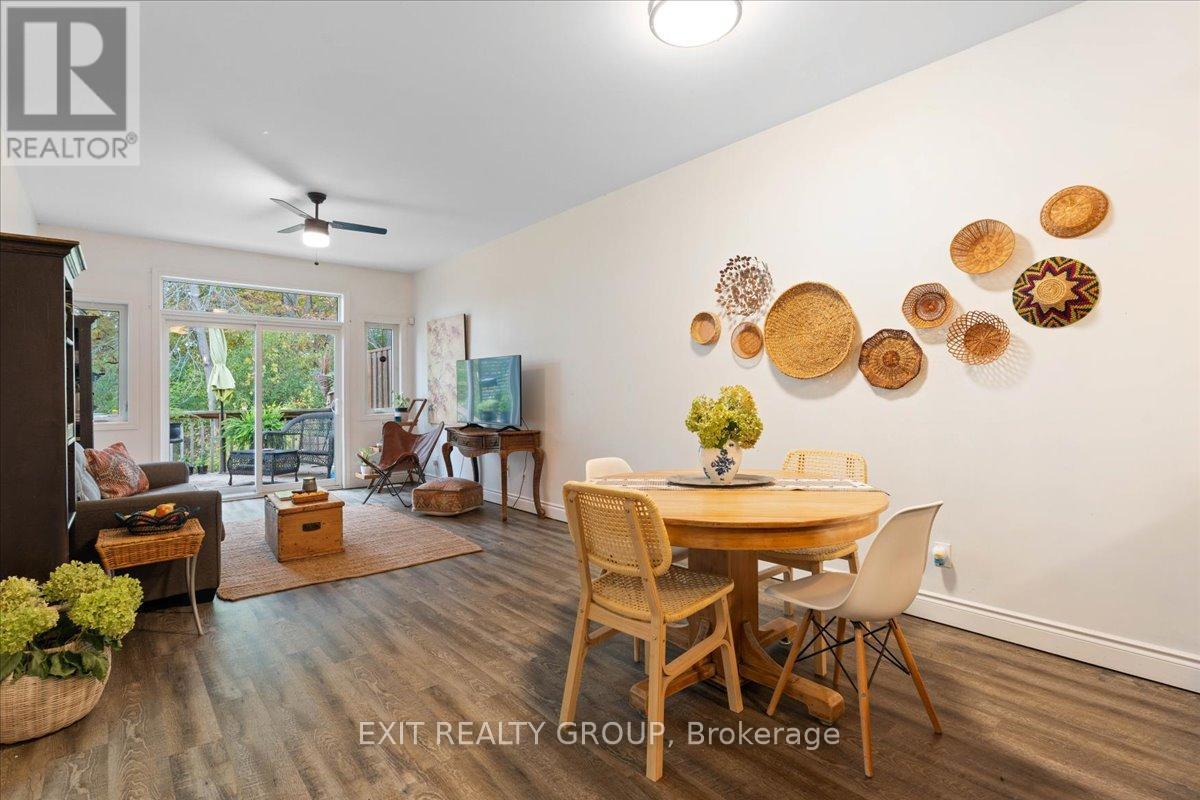 35 Ledgerock Court, Quinte West, Ontario  K8R 0A1 - Photo 16 - X12431958