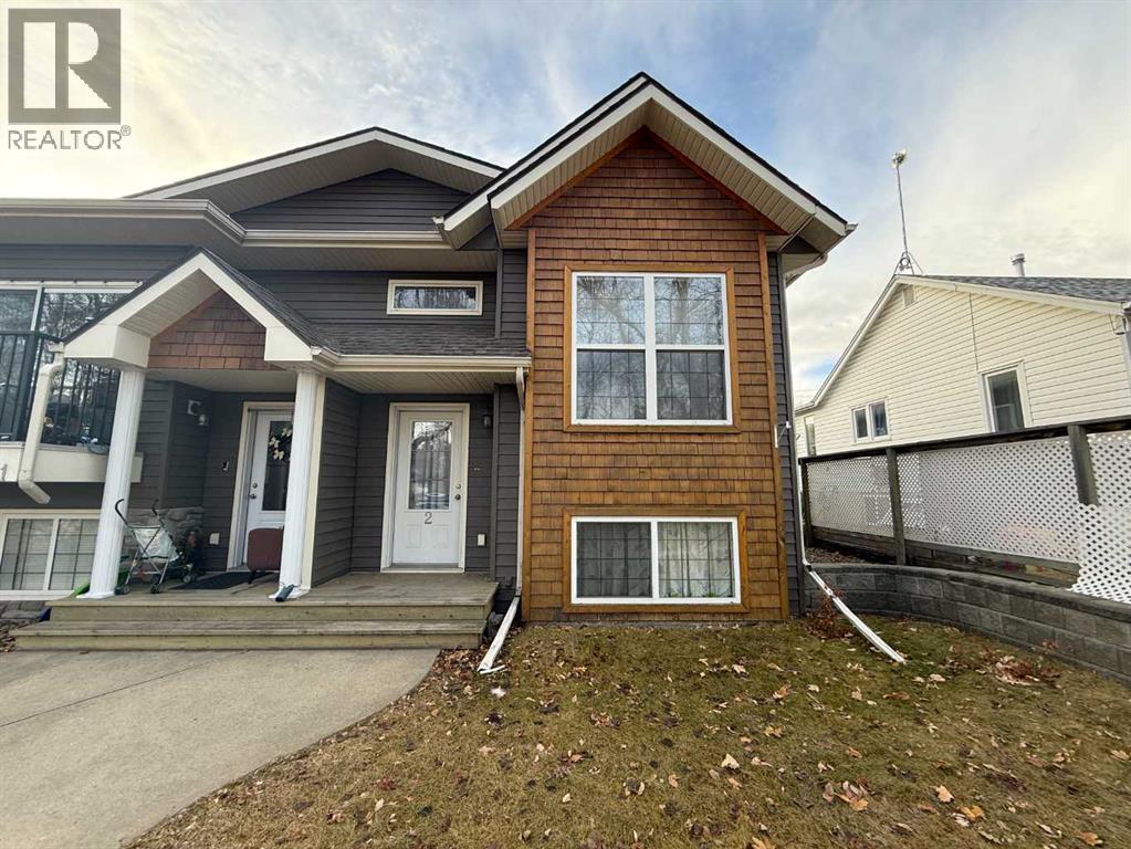 #2, 5011 55 Ave, Ponoka, Alberta  T4J 1H3 - Photo 1 - A2245918