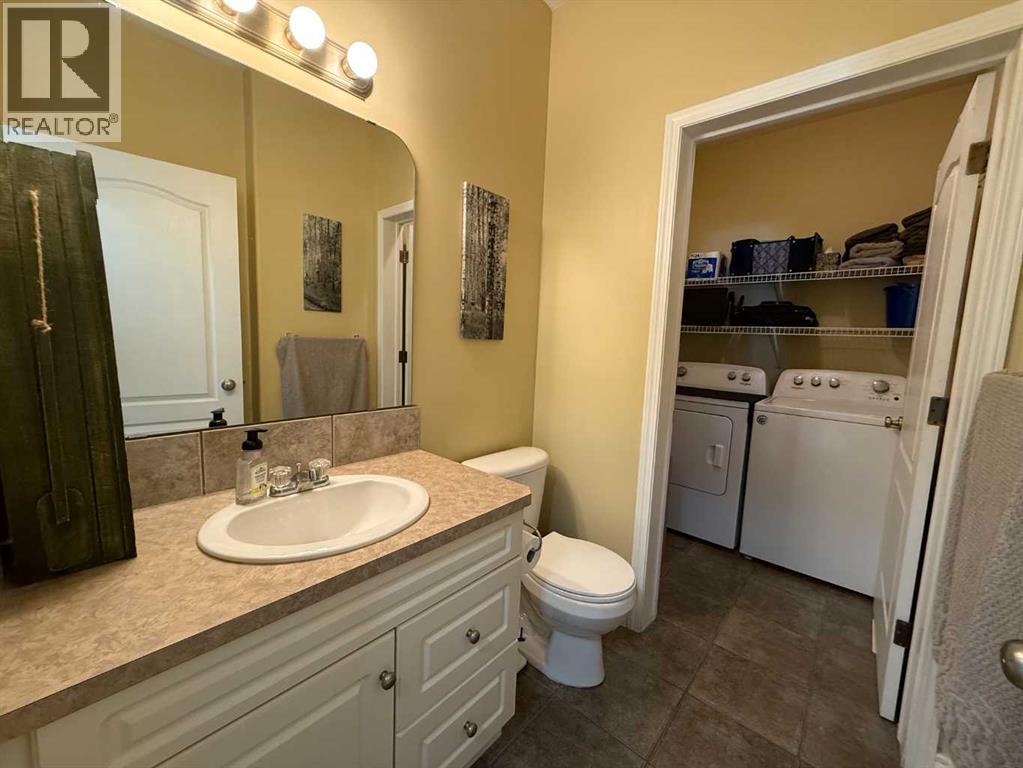 #2, 5011 55 Ave, Ponoka, Alberta  T4J 1H3 - Photo 6 - A2245918