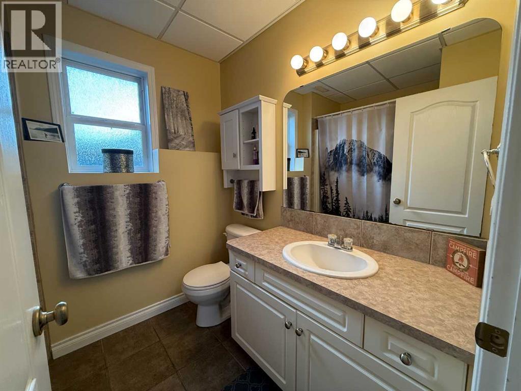 #2, 5011 55 Ave, Ponoka, Alberta  T4J 1H3 - Photo 9 - A2245918