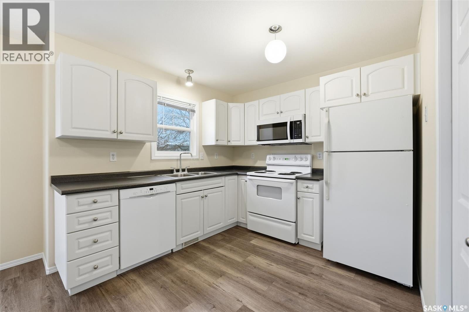 68 135 Pawlychenko Lane, Saskatoon, Saskatchewan  S7V 1J8 - Photo 11 - SK024177